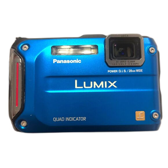 Panasonic Lumix TS4 12.1MP Waterproof Digital Camera w/4.6x Optical Zoom Bundle - Picture 2 of 9